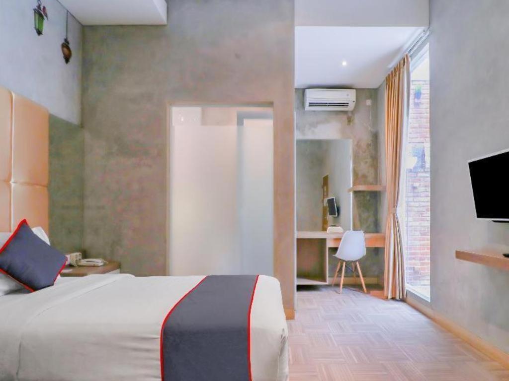 Hotel Collection O 31 The Batik Bed And Coffee Bandung Zewnętrze zdjęcie
